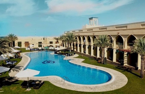 Madinat Zayed Apartment | Superior Room Near Fit Factory
