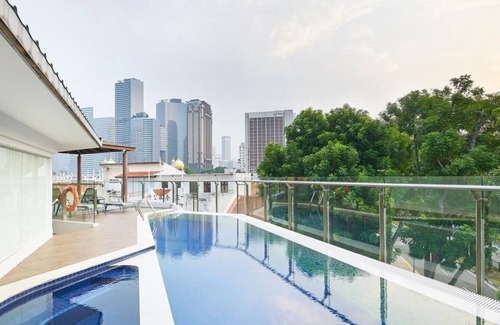 Kampong Glam House | Superior Room (Queen Bed), no window @ basement #04
