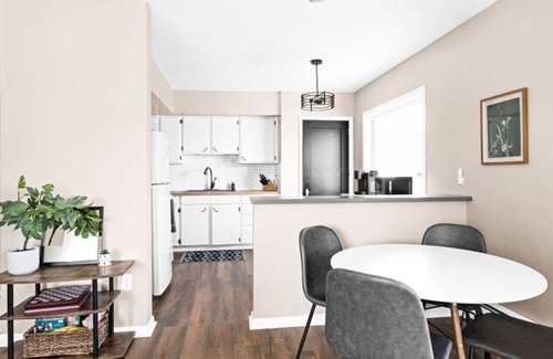 Superior House | Superior's Itty-Bitty Inn