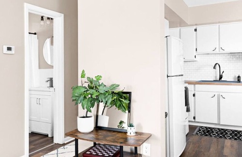Superior House | Superior's Itty-Bitty Inn