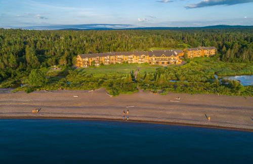 Two Harbors Resort | Superior Shores Resort
