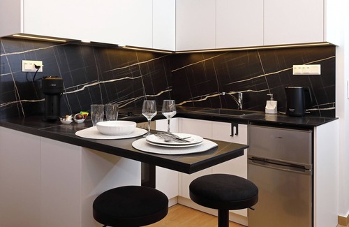 Ladadika Apartment | Superior Suite | Zotos Luxury Living #6
