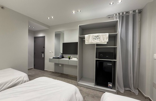 Al Haram Cabin | Superior Triple Room