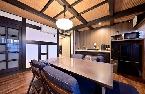 Nishijin Apartment | Superior Villa