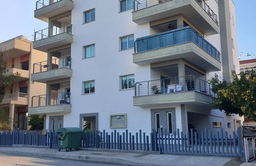 Limassol Apartment | Superla Luxury Apartment (BREAKBOOKING-CY)