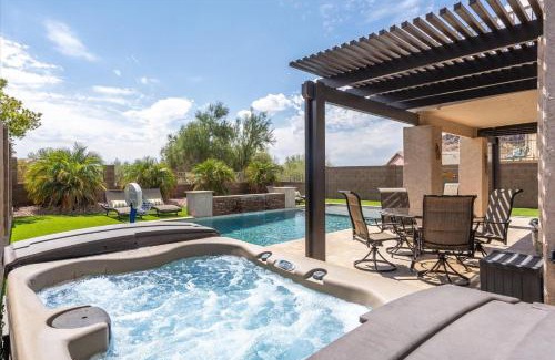 Gold Canyon House | Superstition Sunrise