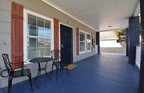 Greater East End Apartment | SuperValue Suite #3 @ East End Revitalized