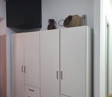 Novelda Apartment | Supl. 12 Tempranillo