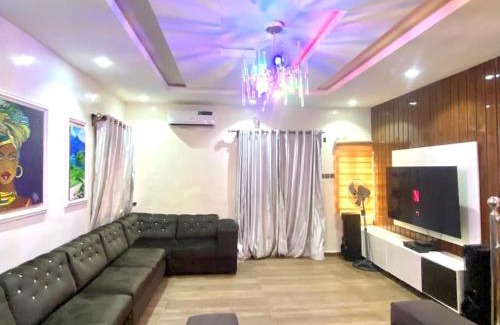 Alimosho Apartment | Supreme 3-BED-Duplex With 24HRS PWR & FREE Wi-Fi