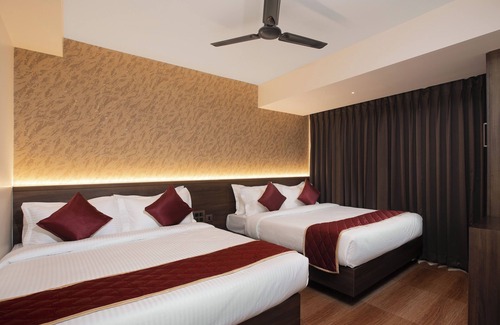Mylapore Tiruvallikk Hotel | SUPREME STAY