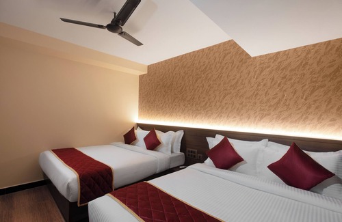 Mylapore Tiruvallikk Hotel | SUPREME STAY