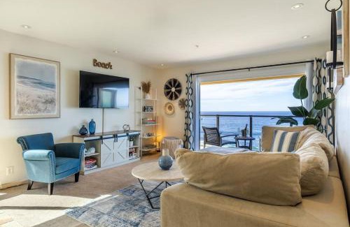 Village of La Jolla Apartment | Sur La Mer, beachfront, tidal pools