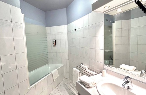 Holnon Hotel | Sure Hotel by Best Western Saint-Quentin Ouest Le pot d'étain