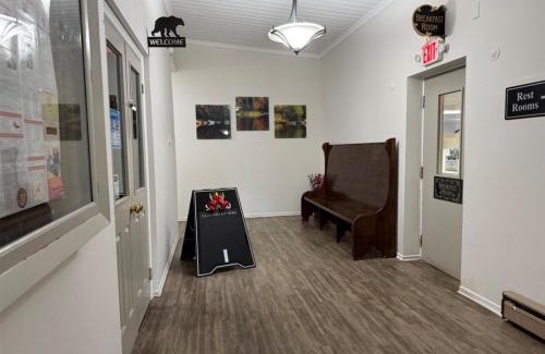 Brockville Hotel | SureStay by Best Western Brockville