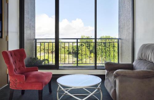 Barrigada Hotel | SureStay by Best Western Guam Airport