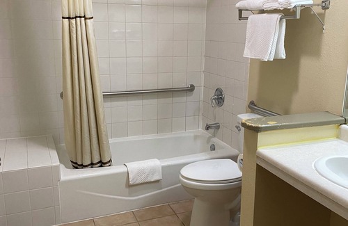 Massena Hotel | SureStay by Best Western Massena