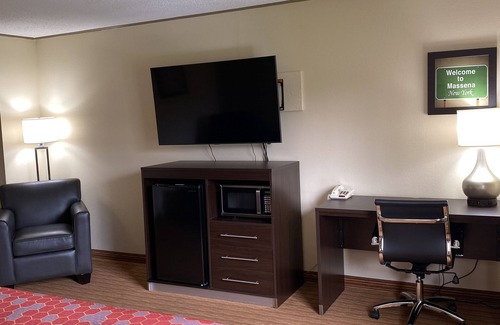 Massena Hotel | SureStay by Best Western Massena