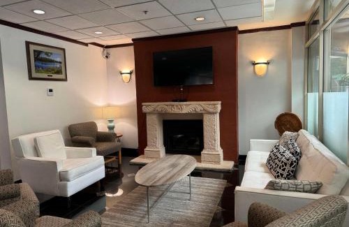 Richmond City Centre Hotel | SureStay by Best Western Richmond Vancouver Airport