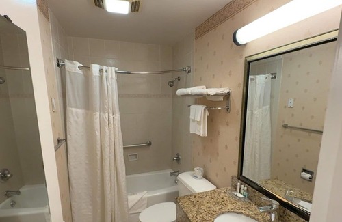 Sunnyvale Hotel | SureStay by Best Western Sunnyvale Silicon Valley