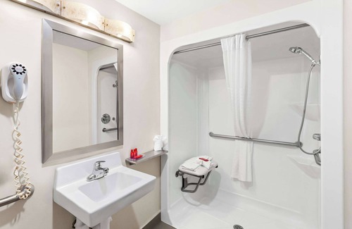 Grayson Hotel | SureStay by Best Western Grayson