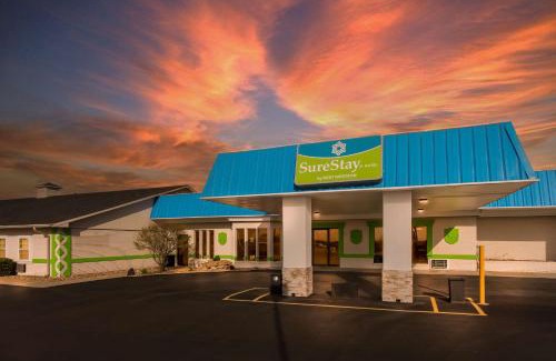 Higginsville Hotel | SureStay Hotel by Best Western Higginsville