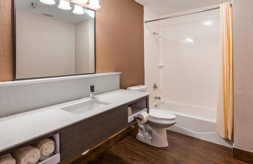 Brownsville Hotel | SureStay Hotel by Best Western Brownsville