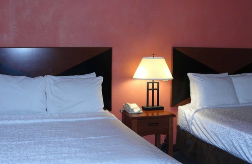 Greenville Hotel | SureStay Hotel by Best Western Greenville
