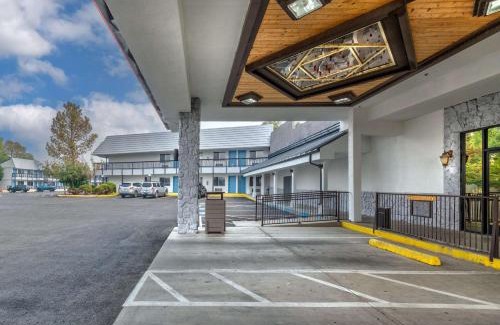 Lovelock Hotel | SureStay Hotel by Best Western Lovelock