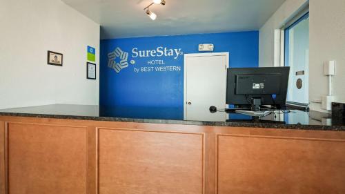 Findlay Hotel | SureStay Hotel by Best Western Findlay