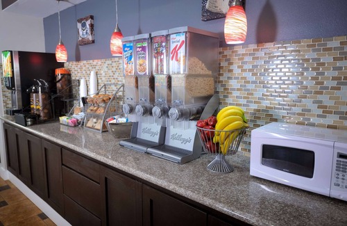 Terrell Hotel | SureStay Hotel by Best Western Terrell