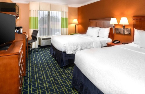 Guasti Hotel | SureStay Hotel by Best Western Ontario Airport
