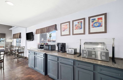 Blythe Hotel | SureStay Hotel by Best Western Blythe
