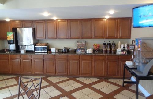 Helen Hotel | SureStay Hotel by Best Western Helen Downtown