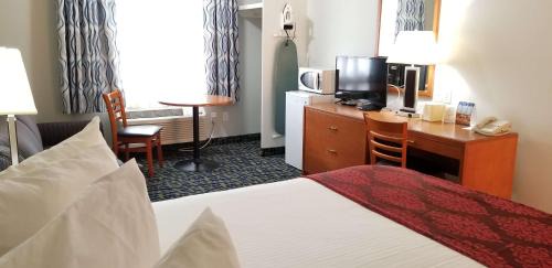 South Lethbridge Hotel | SureStay Plus Hotel by Best Western Lethbridge