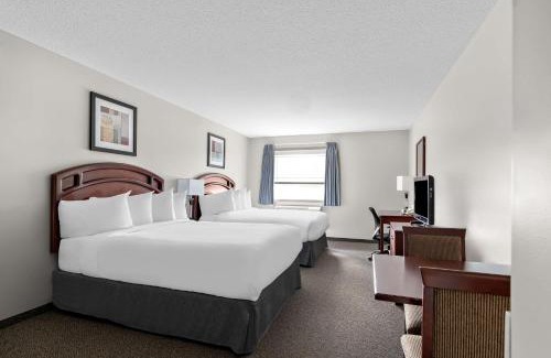 Hardisty Hotel | SureStay Plus Hotel by Best Western Hardisty