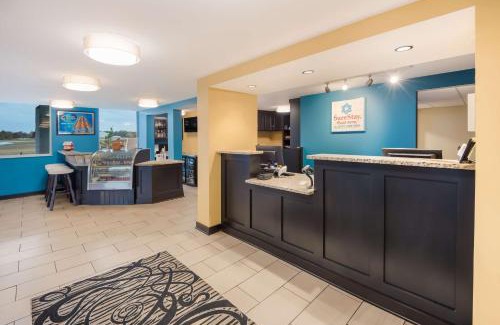 Jasper Hotel | SureStay Plus Hotel by Best Western Jasper