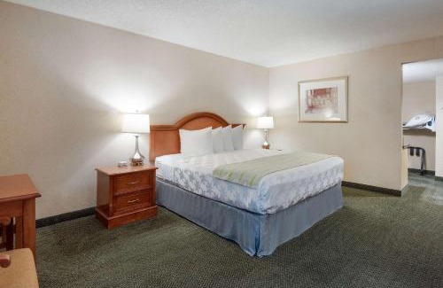 Reno Hotel | SureStay Plus Hotel by Best Western Reno Airport