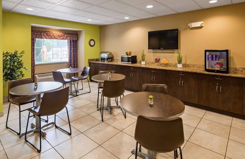 Buckhannon Hotel | SureStay Plus Hotel by Best Western Buckhannon