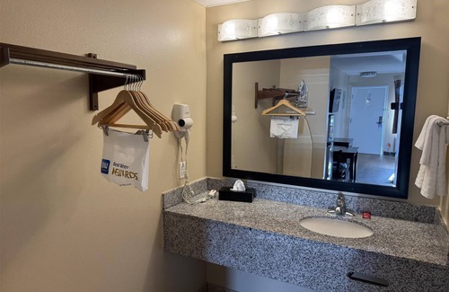 Gonzales Hotel | SureStay Studio by Best Western Gonzales