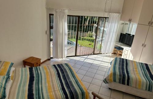 Port Edward House | Surf and Sun Accommodation