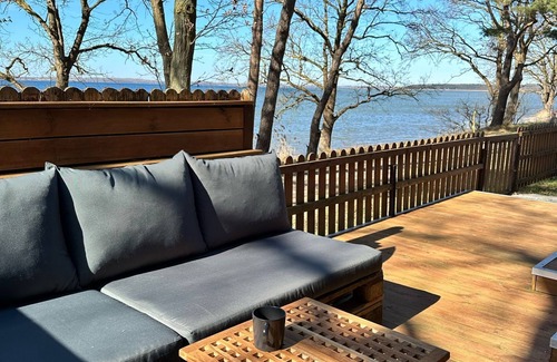 Am Salzhaff House | 'Surf-Bungalow In Erster Reihe' with Sea View, Private Terrace and Wi-Fi