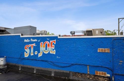 Saint Joseph House | Surf Loft