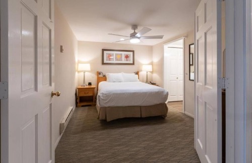 San Clemente Hotel | Surf, Sun & Relax! 3 Units w/Kitchen, Patio, Sauna & Pier Access | Free Parking