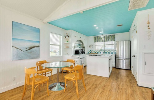 Surfside Beach House | Surf & Turf, Laid Back Slice of Island Life