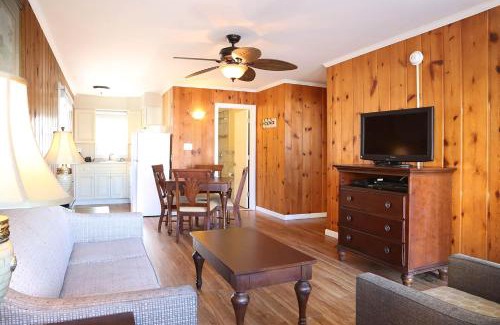 Midtown Ocean City Apartment | Surf Villa Apartments