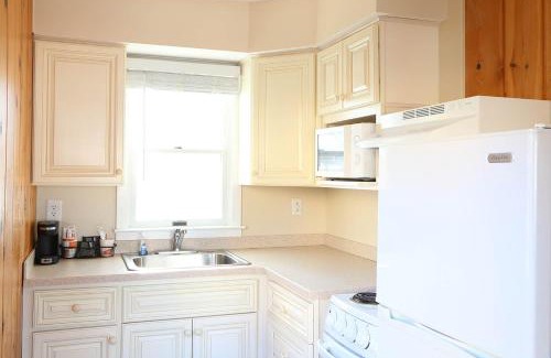 Midtown Ocean City Apartment | Surf Villa Apartments
