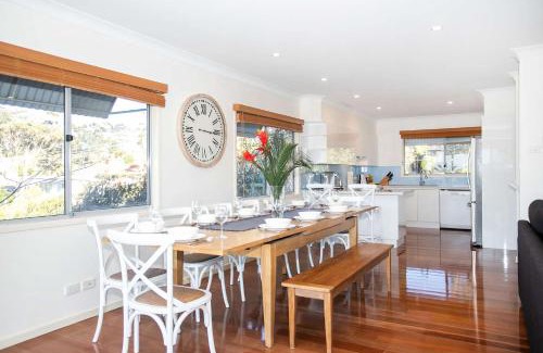Narrawallee House | Surfers Beach House