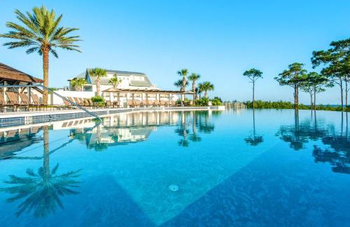 Dune Allen Beach House | Surfin' Turtle