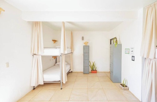 Los Tamarindos House | SurfNest Tamarindos