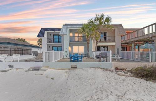 Bel Air House | Surf’s Up! Pet-friendly, 2BR 2BA Beachfront Townhouse, Sleeps 8!